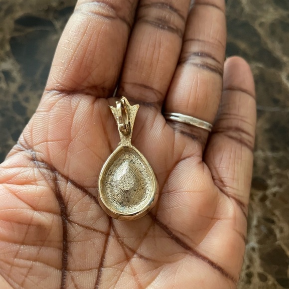 Vintage Ruby Gemstone Oval Pendant - Picture 7 of 7